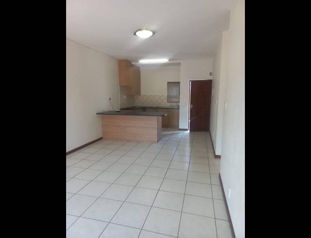 2 BEDROOM PROPERTY TO RENT IN VANDERBIJLPARK CW 1
